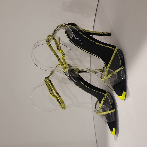 NEW w/o Box! - Faux Snakeskin Stiletto Heels Yellow & Black - Picture 13 of 13